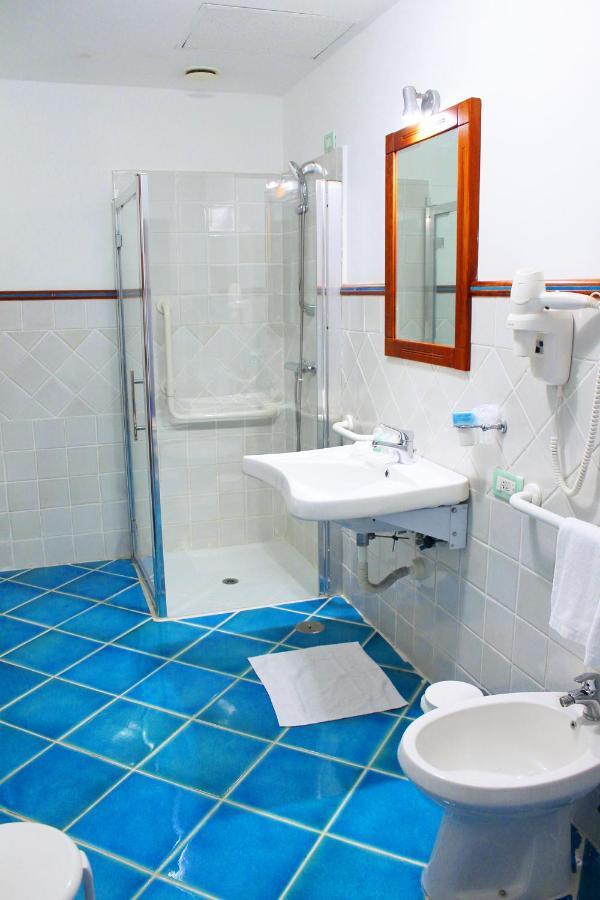 Hotel Pisacane سابري المظهر الخارجي الصورة