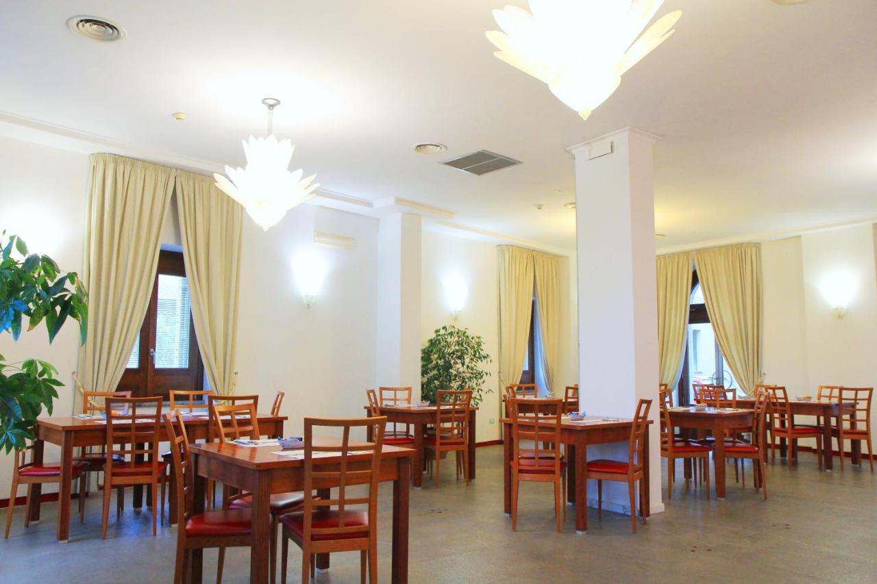 Hotel Pisacane سابري المظهر الخارجي الصورة