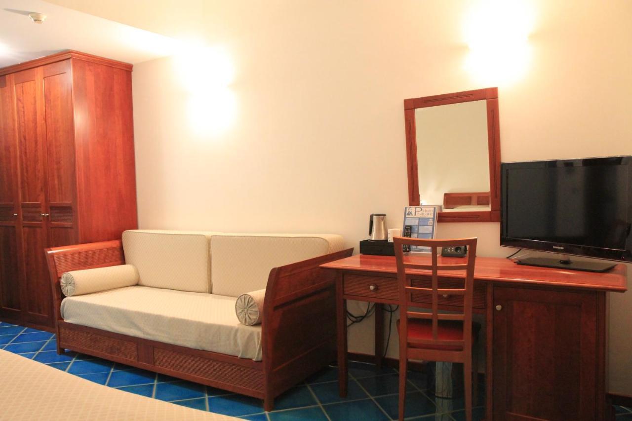 Hotel Pisacane سابري المظهر الخارجي الصورة