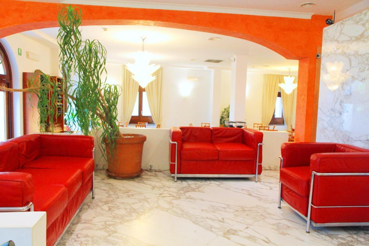 Hotel Pisacane سابري المظهر الخارجي الصورة